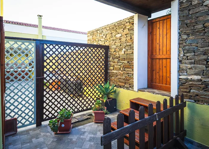 - L'ancora 招待所